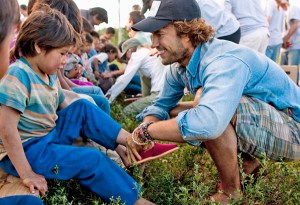 201109-omag-lybl-blake-mycoskie-600x411_c799e729b2fec6a3304368844b62d6f778e6a57c